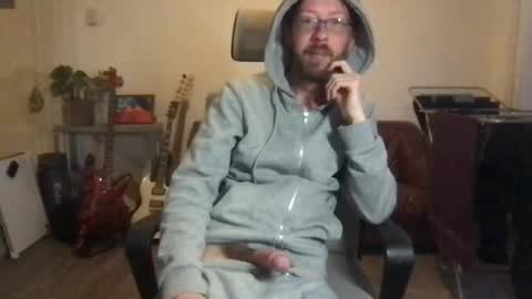 wildtux240722 online show from April 2026 03:54:02 AM