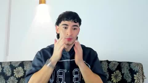 will_ferrari300 online show from December 2025 11:06:02 AM