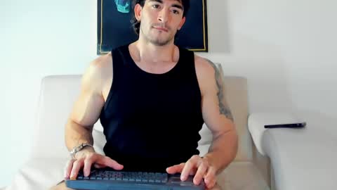 will_ferrari300 online show from April 2026 11:49:02 PM