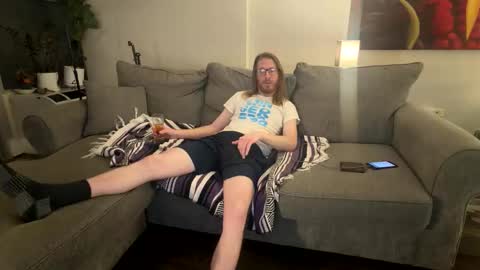 Snapshot of will_sx chatting on May 2026 06:54:02 AM will_sx online show from May 2026 06:54:02 AM