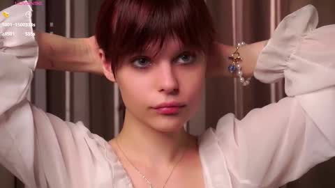 Eva online show from November 2025 01:04:02 PM