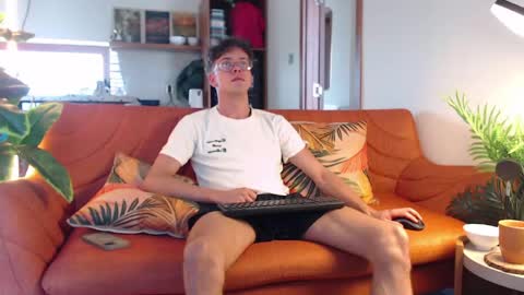 William online show from April 2026 05:10:01 AM