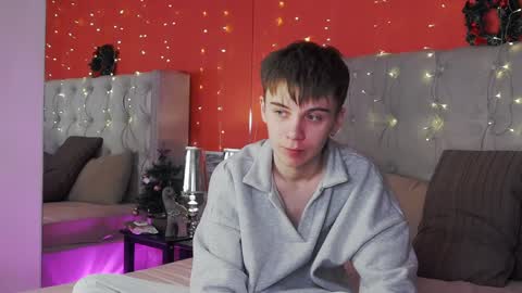 Snapshot of william_ross chatting on December 2024 11:06:02 PM will online show from December 2024 11:06:02 PM