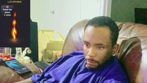 Snapshot of willie0201 chatting on November 2025 08:36:01 AM YaBoyTJ online show from November 2025 08:36:01 AM