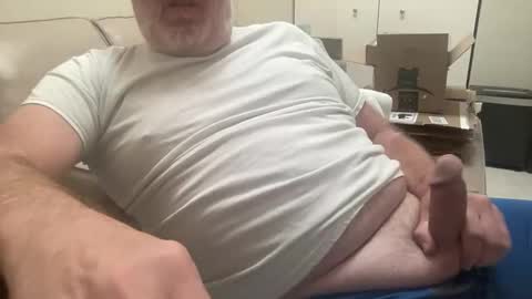 Snapshot of willieb777 chatting on November 2025 05:33:02 PM willieb777 online show from November 2025 05:33:02 PM