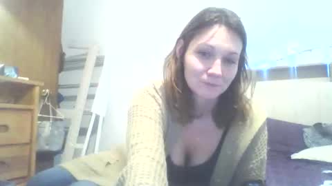 Snapshot of willorose123 chatting on October 2025 09:22:02 AM willorose123 online show from October 2025 09:22:02 AM