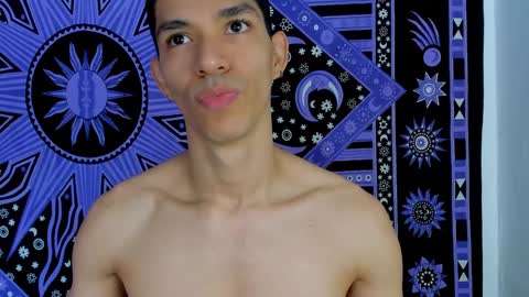 willy_veins online show from January 2025 01:59:01 PM