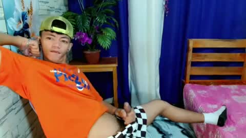 Snapshot of win_boy chatting on July 2026 12:28:01 AM win_boy online show from July 2026 12:28:01 AM