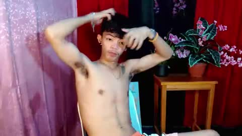 Snapshot of win_boy chatting on July 2026 08:30:02 AM win_boy online show from July 2026 08:30:02 AM