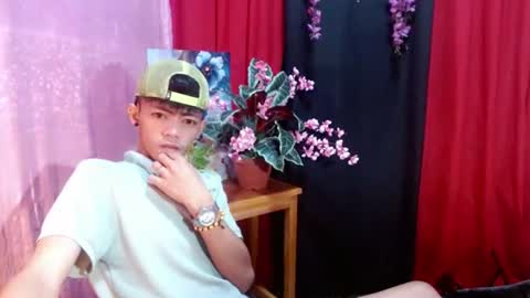Snapshot of win_boy chatting on July 2026 09:36:02 PM win_boy online show from July 2026 09:36:02 PM