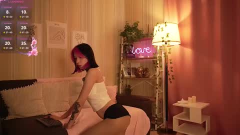 Winaria online show from September 2025 04:15:01 AM