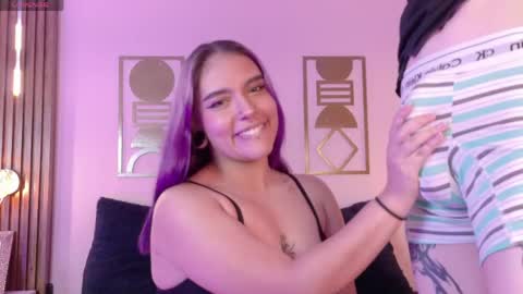 Winchester Hanna online show from April 2026 08:43:01 PM