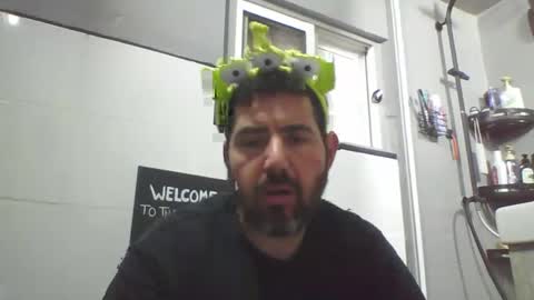 Snapshot of windowpane5 chatting on February 2025 05:04:02 PM windowpane online show from February 2025 05:04:02 PM