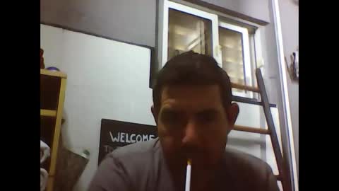 Snapshot of windowpane5 chatting on December 2025 12:09:01 PM windowpane online show from December 2025 12:09:01 PM