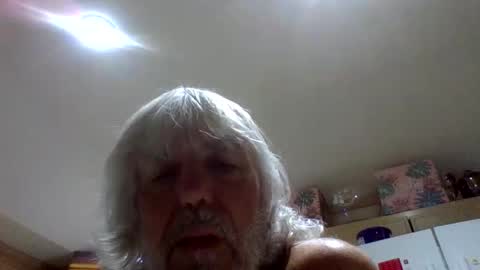 Charlie online show from December 2025 05:36:02 AM