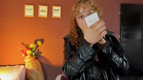 Wini Fer online show from November 2025 12:26:01 PM