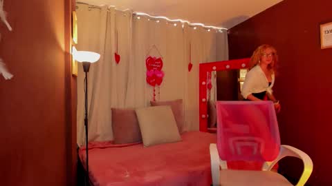 Wini Fer online show from February 2026 01:05:01 PM