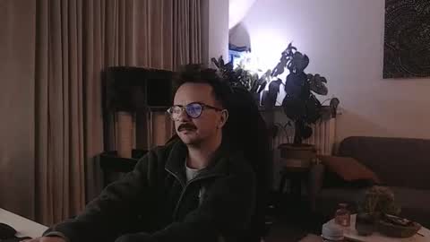 cream36 online show from March 2026 10:13:01 PM