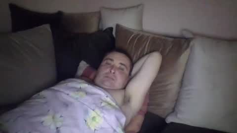 winston1982q online show from April 2026 06:12:01 PM