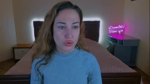 Sarah Curly online show from March 2026 12:17:02 PM