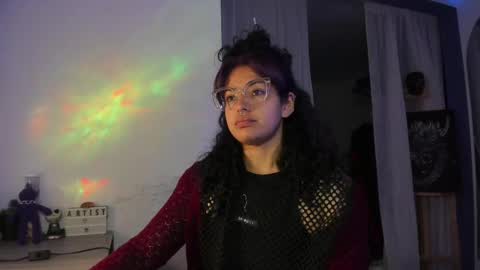 Snapshot of witchofhearts chatting on February 2025 11:42:01 PM Luna Violeta A r t i s t online show from February 2025 11:42:01 PM