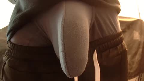 Snapshot of withbothhandsplease chatting on January 2025 07:03:01 PM Mater online show from January 2025 07:03:01 PM