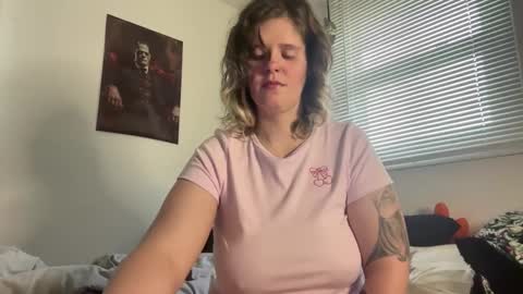 Moth online show from February 2025 04:22:02 PM