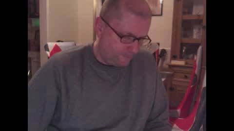 Snapshot of wobble444 chatting on March 2026 12:22:02 AM wobble444 online show from March 2026 12:22:02 AM
