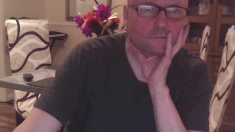Snapshot of wobble444 chatting on June 2026 12:31:01 AM wobble444 online show from June 2026 12:31:01 AM