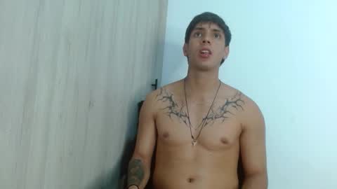 wolf_light online show from December 2025 11:54:01 PM