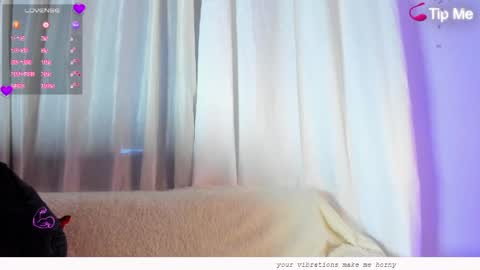 Snapshot of wolfkyng chatting on May 2026 11:39:02 AM Andrew online show from May 2026 11:39:02 AM