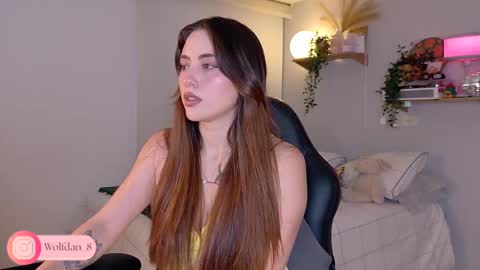   online show from October 2025 03:23:02 AM