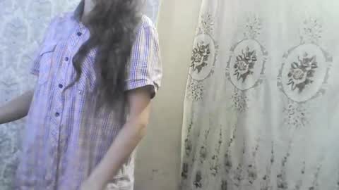 Snapshot of wolfxsnow chatting on December 2024 10:26:02 AM wolfxsnow online show from December 2024 10:26:02 AM