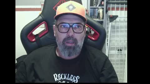 Snapshot of womenizzeer chatting on July 2026 07:51:02 PM Adam online show from July 2026 07:51:02 PM