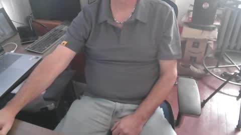 woodworker6473 online show from December 2025 03:19:02 PM