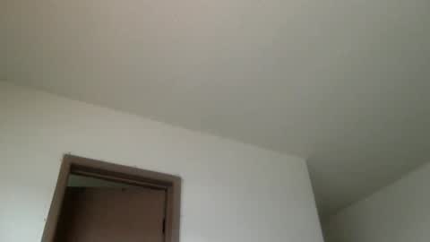 Snapshot of woof_wolf37 chatting on May 2026 04:24:02 PM woof_wolf37 online show from May 2026 04:24:02 PM