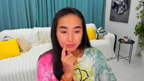 Snapshot of worldofkim chatting on January 2025 02:39:01 PM dudetta Kim online show from January 2025 02:39:01 PM