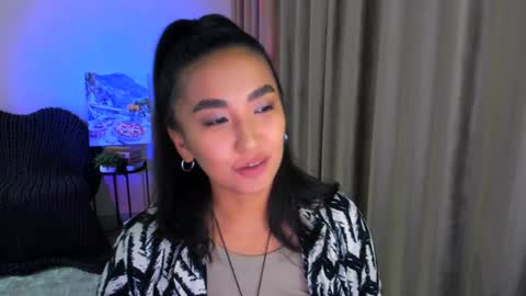 Snapshot of worldofkim chatting on February 2025 09:31:01 PM dudetta Kim online show from February 2025 09:31:01 PM