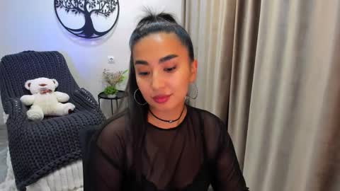 Snapshot of worldofkim chatting on October 2025 05:09:02 PM dudetta Kim online show from October 2025 05:09:02 PM