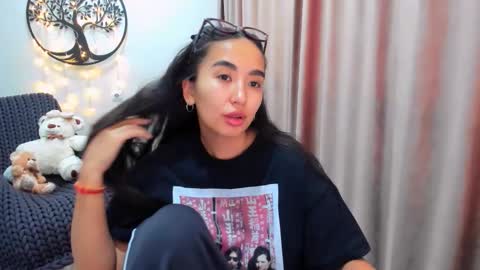 dudetta Kim online show from February 2026 10:34:02 AM