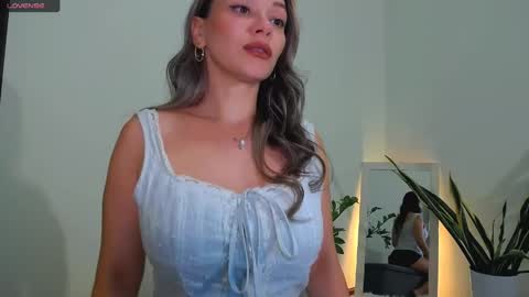 Snapshot of worldsbaby chatting on May 2026 02:35:02 PM worldsbaby online show from May 2026 02:35:02 PM