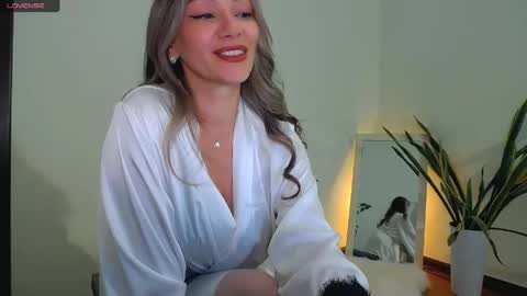 Snapshot of worldsbaby chatting on May 2026 02:01:02 PM worldsbaby online show from May 2026 02:01:02 PM