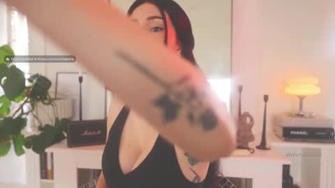 Brielle online show from December 2024 09:55:02 PM