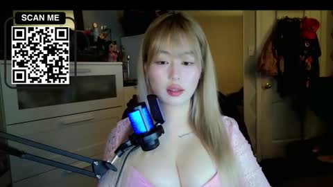 Worshipcarrienoona online show from April 2026 01:50:01 AM