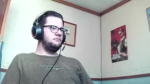 Snapshot of worsie333 chatting on December 2024 03:41:01 PM worsie online show from December 2024 03:41:01 PM