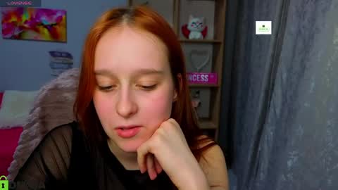 wow_emma_ online show from April 2026 06:10:01 PM