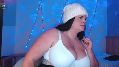 Snapshot of wow_its_kaitlyn chatting on October 2025 11:53:02 AM Kaitlyn xx online show from October 2025 11:53:02 AM