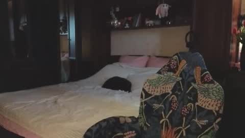 Rebecy online show from March 2026 03:40:01 PM