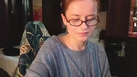 Snapshot of wow_luvng chatting on May 2026 02:11:01 PM Rebecy online show from May 2026 02:11:01 PM