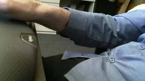 wrangleat0r online show from November 2025 02:34:01 AM